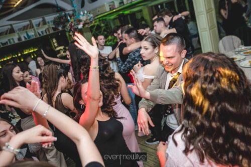Звездни абитуриентски балове - Event NewLive Agency - организация на балове, водещ Теодор Тодоров, DJ KraSi Belev, мащабни и уникални балове в целя България - www.eventnewlive.eu 